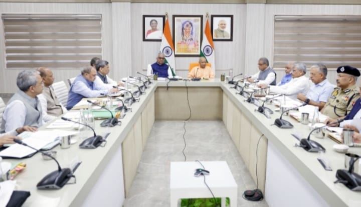 एनसीआर की हवा सुधारने पर मंथन, पुराने वाहनों से धूल प्रदूषण तक पर सख्ती
